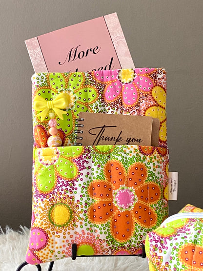 Retro Flowers theme set/Travel bag/Mini purse w/wristlet/Book sleeve/Boxy bag/Medicine bag/Travel bag/Birthday gift/Christmas gift/Handmade
