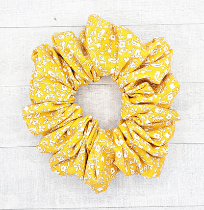 Summer Scrunchies/Silk Scrunchie/Scrunchy/Wedding Scrunchies/Hair Ties/Pony Holders/Gifts for Bridesmaids/Wedding Party Gifts/