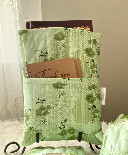 Elegant Green Quilted Boxy bag/ Mini purse/Book sleeve/Keychain/Birthday gift/ Christmas gift/Wristlet