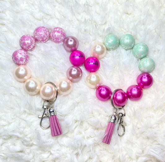 Mum Life Acrylic Beaded Keychain/Handmade Keychain/Acrylic Bead Wristlet Keychain/Best Gift/Beaded Wristlet