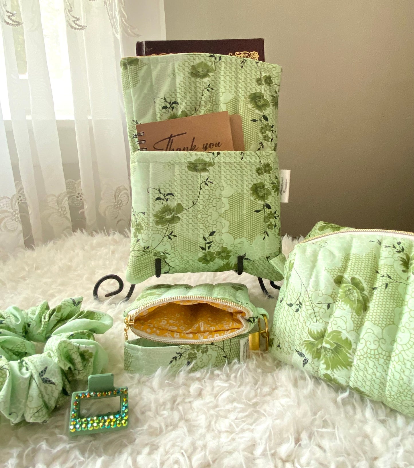 Elegant Green Quilted Boxy bag/ Mini purse/Book sleeve/Keychain/Birthday gift/ Christmas gift/Wristlet