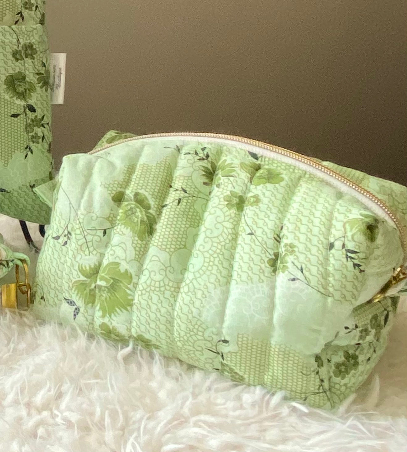 Elegant Green Quilted Boxy bag/ Mini purse/Book sleeve/Keychain/Birthday gift/ Christmas gift/Wristlet