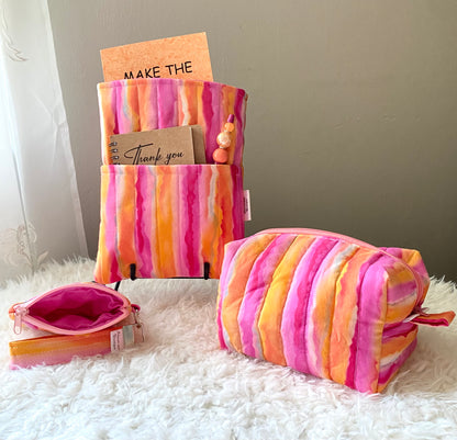 Quilted Boxy bag/Travel bag/ Mini purse w/ wristlet/ Book sleeve/Boxy bag/ Makeup bag/ Medicine bag/ birthday gift/ Christmas gift/keychain