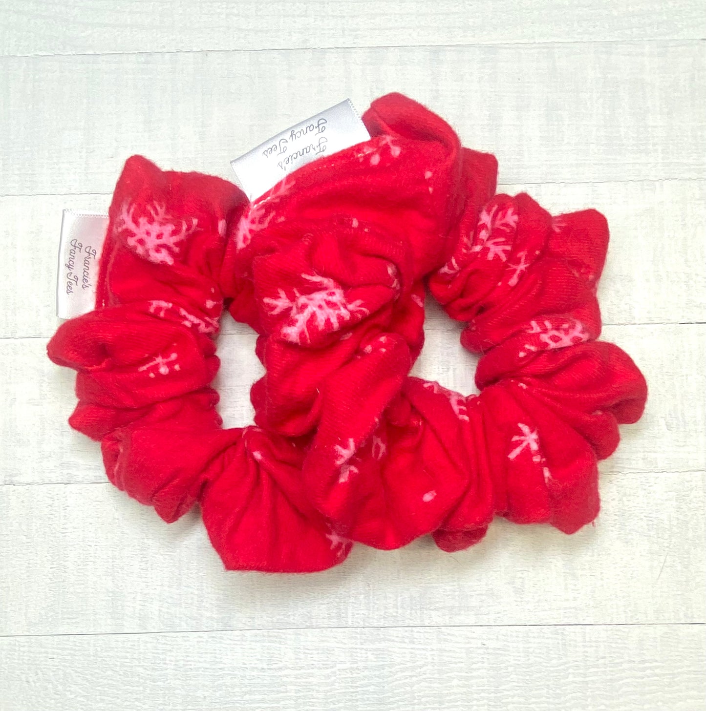 Snowflake Scrunchy/Christmas Scrunchy/Cotten Fabric/Birthday Gift/Scrunchy/Hair Tie/Ponytail Holder