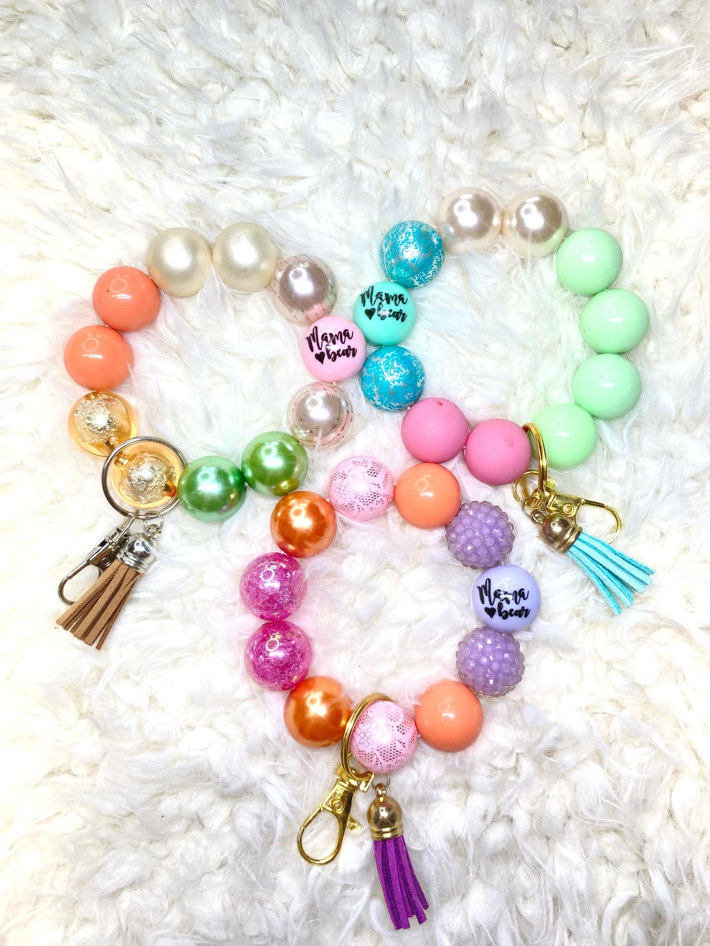 Mama Bear Beaded Keychain//Handmade Gifts/Acrylic Bead Wristlet Keychain/Best Gift for Mom