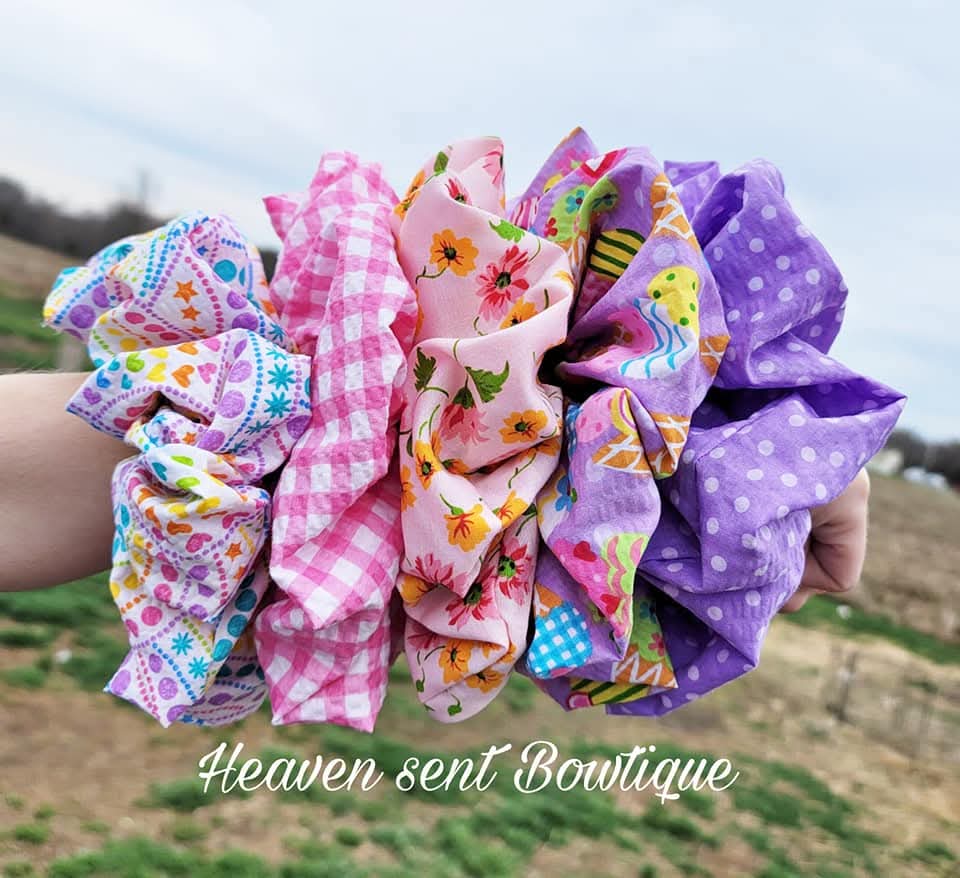 Summer Scrunchies