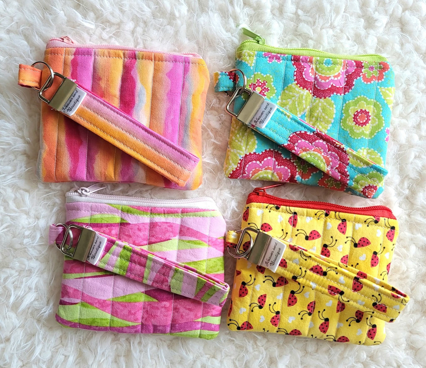 Quilted Boxy bag/Travel bag/ Mini purse w/ wristlet/ Book sleeve/Boxy bag/ Makeup bag/ Medicine bag/ birthday gift/ Christmas gift/keychain